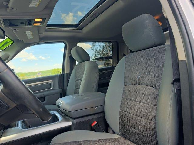 2017 RAM 1500 Lone Star 4x4 Crew Cab 5'7" Box
