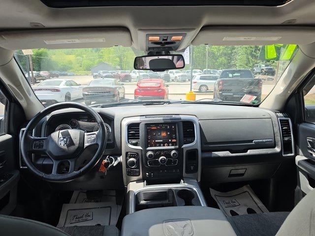 2017 RAM 1500 Lone Star 4x4 Crew Cab 5'7" Box