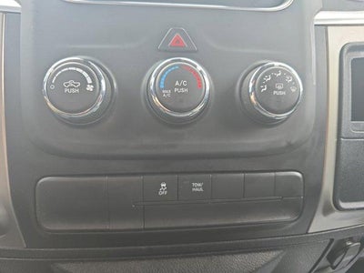 2019 RAM 1500 Classic SLT 4x4 Crew Cab 6'4" Box