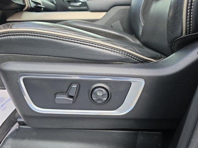 2019 RAM 1500 Laramie 4x4 Quad Cab 6'4" Box