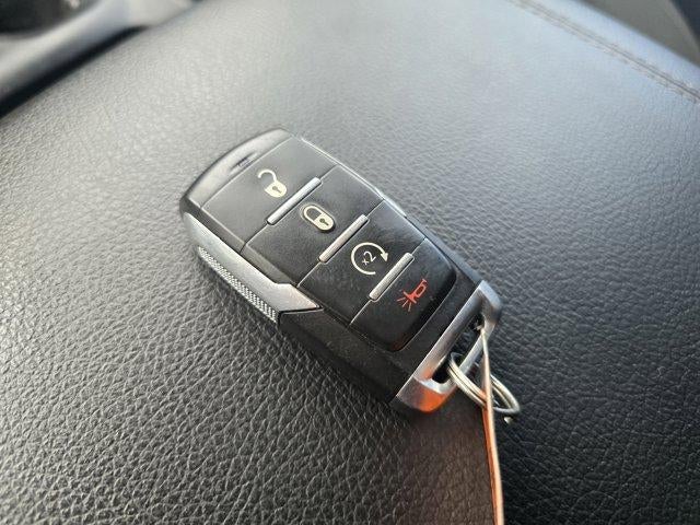 2022 RAM 1500 Big Horn 4x4 Crew Cab 5'7" Box