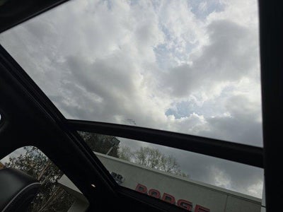 2026 RAM 1500 Laramie 4x4 Crew Cab 5'7" Box