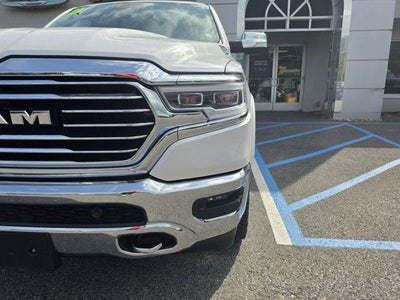 2021 RAM 1500 Longhorn 4x4 Crew Cab 5'7" Box