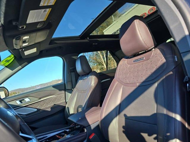 2025 Ford Explorer Platinum 4WD