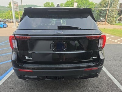 2025 Ford Explorer ST-Line 4WD