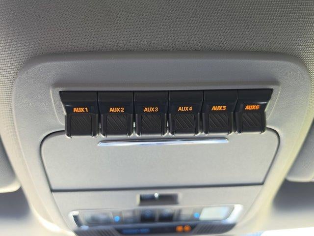 2024 Ford Super Duty F-250 SRW LARIAT 4WD Crew Cab 6.75' Box
