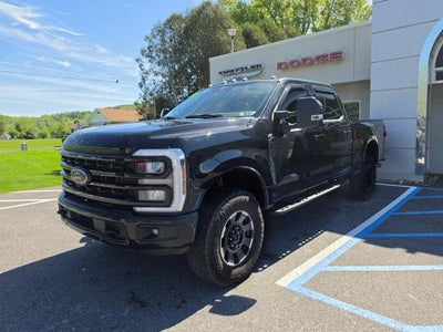 2024 Ford Super Duty F-250 SRW LARIAT 4WD Crew Cab 6.75' Box