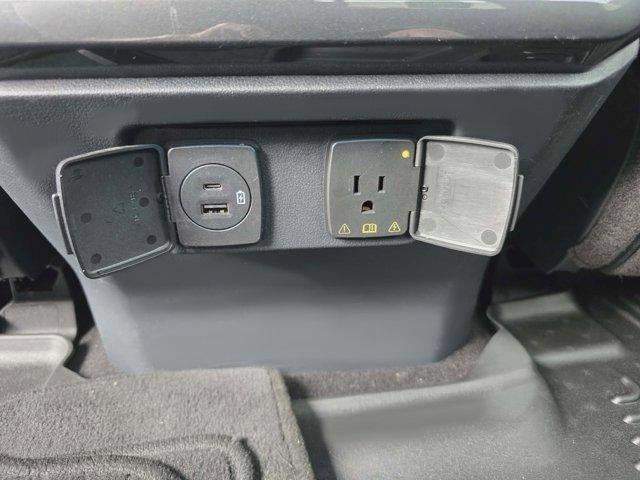 2022 Ford F-150 XLT 4WD SuperCrew 5.5' Box