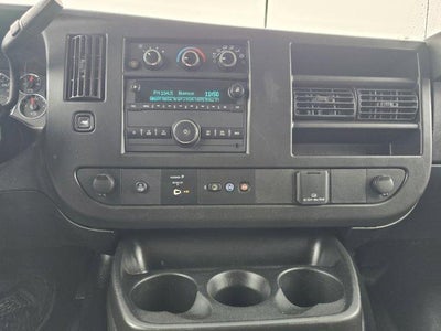 2020 Chevrolet Express Passenger 3500 Extended Wheelbase Rear-Wheel Drive 1LS