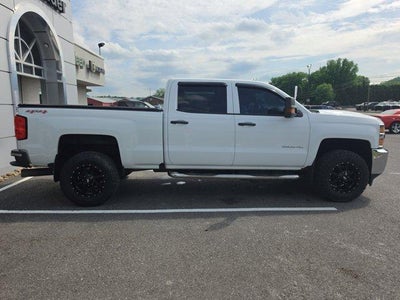 2017 Chevrolet Silverado 2500 HD Crew Cab Standard Box 4-Wheel Drive Work Truck