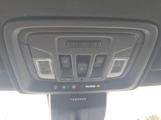 2025 GMC Sierra 2500 HD Crew Cab Standard Box 4-Wheel Drive AT4