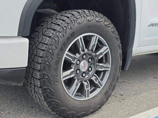 2025 GMC Sierra 1500 Crew Cab Short Box 4-Wheel Drive AT4
