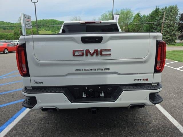 2025 GMC Sierra 1500 Crew Cab Short Box 4-Wheel Drive AT4
