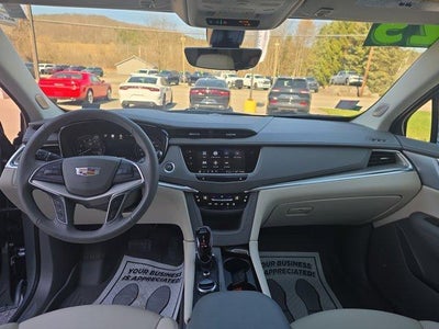 2025 Cadillac XT5 AWD 4dr Premium Luxury