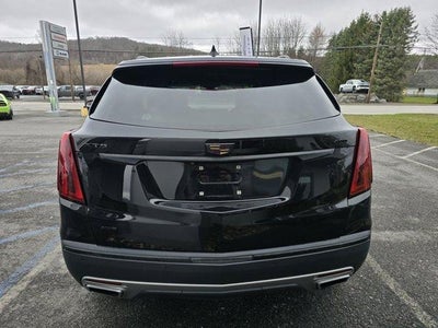 2022 Cadillac XT5 AWD 4dr Premium Luxury