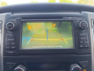 2017 Nissan Titan 4x4 Crew Cab SL