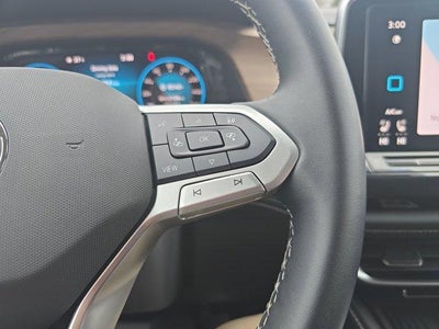 2025 Volkswagen Atlas 2.0T SE w/Technology 4MOTION