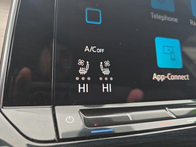 2025 Volkswagen Atlas 2.0T SE w/Technology 4MOTION