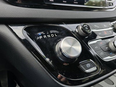 2025 Chrysler Pacifica Select FWD