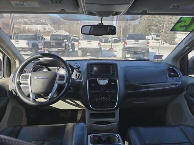 2015 Chrysler Town & Country 4dr Wgn Touring