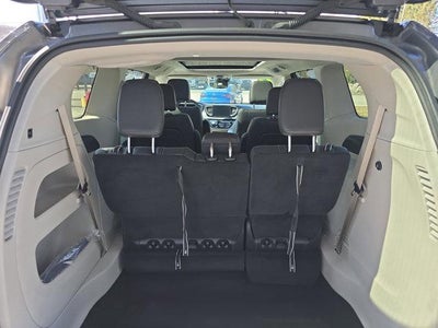 2022 Chrysler Pacifica Touring L AWD