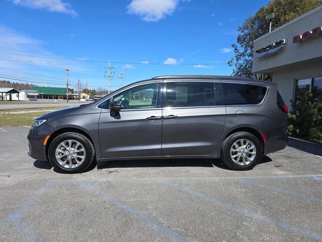 2022 Chrysler Pacifica Touring L AWD