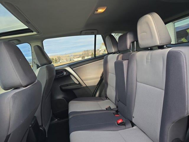 2015 Toyota RAV4 AWD 4dr XLE (Natl)