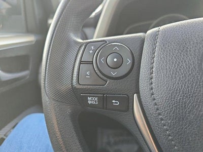 2015 Toyota RAV4 AWD 4dr XLE (Natl)