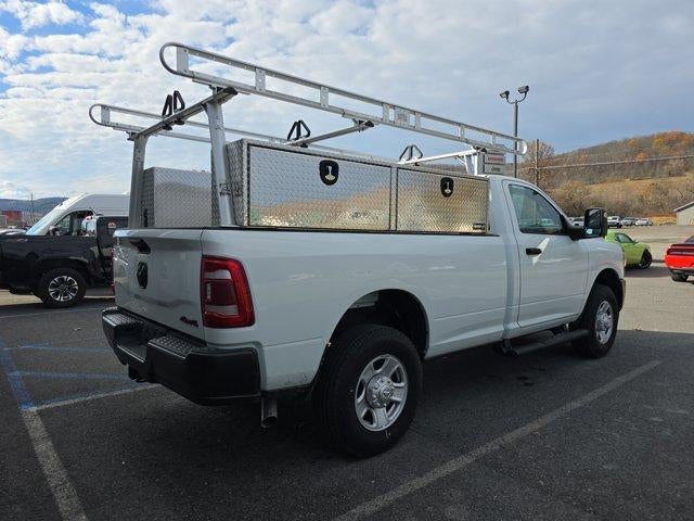 2024 RAM 3500 Tradesman 4x4 Reg Cab 8' Box