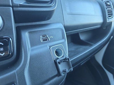 2025 RAM ProMaster Cargo Van Tradesman 2500 Low Roof 136" WB w/Pass Seat