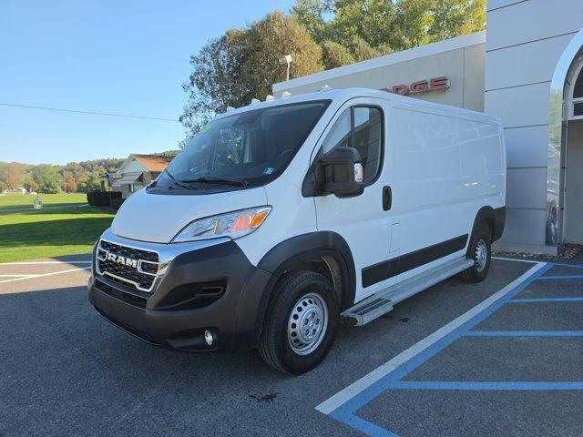 2025 RAM ProMaster Cargo Van Tradesman 2500 Low Roof 136" WB w/Pass Seat