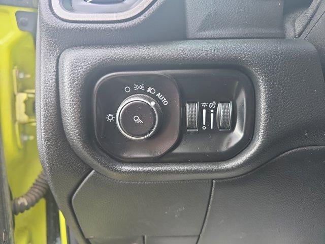 2019 RAM 2500 Tradesman 4x4 Reg Cab 8' Box