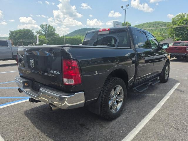 2017 RAM 1500 Big Horn 4x4 Crew Cab 5'7" Box