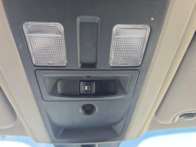 2017 RAM 2500 SLT 4x4 Crew Cab 6'4" Box