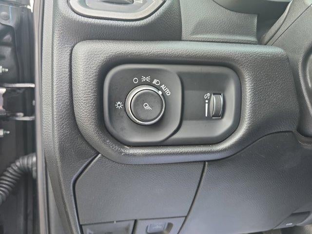 2024 RAM 2500 Tradesman 4x4 Crew Cab 8' Box