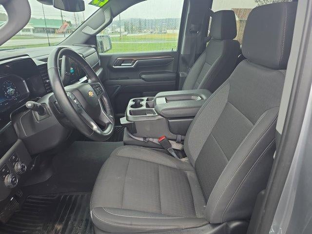 2023 Chevrolet Silverado 1500 Crew Cab Short Box 4-Wheel Drive LT 2FL