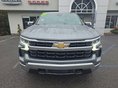 2023 Chevrolet Silverado 1500 Crew Cab Short Box 4-Wheel Drive LT 2FL