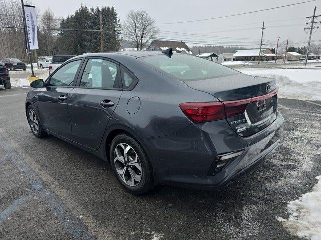 2021 Kia Forte LXS IVT
