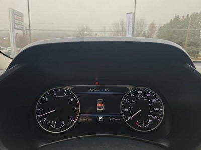 2025 Nissan Sentra SV CVT