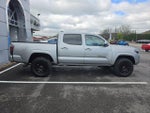 2023 Toyota Tacoma 4WD 4WD SR Double Cab 5' Bed V6 AT (GS)