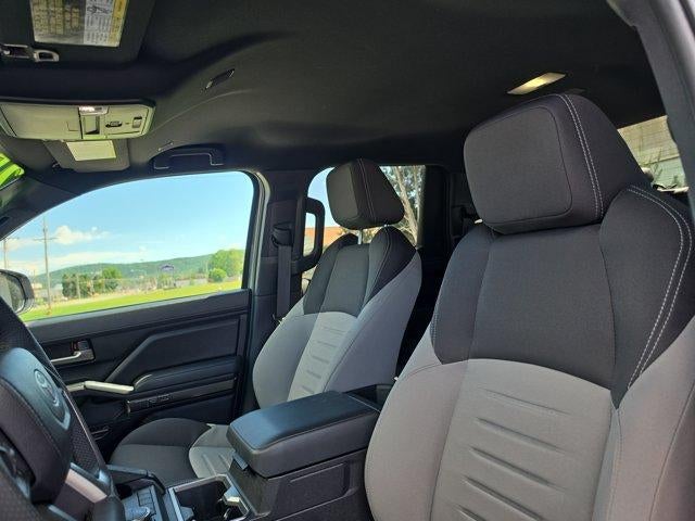 2025 Toyota Tacoma 4WD 4WD TRD Sport Double Cab 5' Bed AT (Natl)