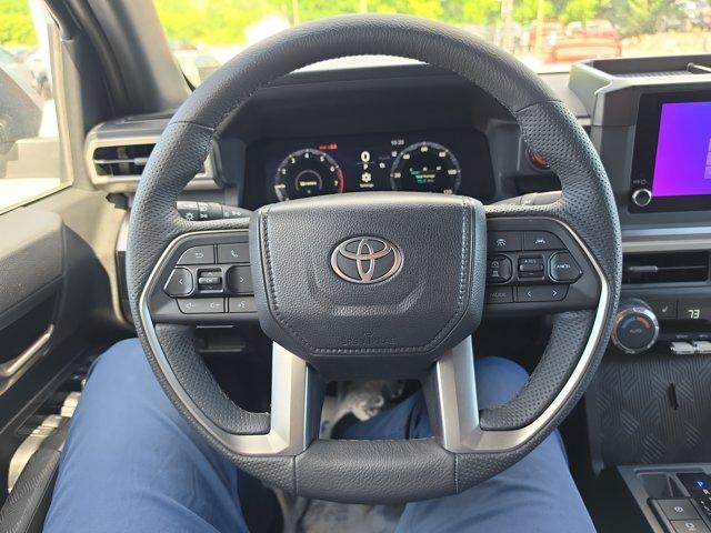 2025 Toyota Tacoma 4WD 4WD TRD Sport Double Cab 5' Bed AT (Natl)