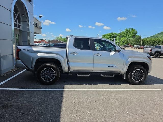 2025 Toyota Tacoma 4WD 4WD TRD Sport Double Cab 5' Bed AT (Natl)