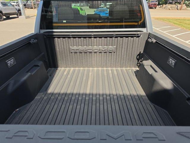 2025 Toyota Tacoma 4WD 4WD TRD Sport Double Cab 5' Bed AT (Natl)