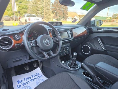 2013 Volkswagen Beetle 2dr Man 2.0T Turbo *Ltd Avail*