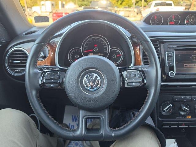 2013 Volkswagen Beetle 2dr Man 2.0T Turbo *Ltd Avail*