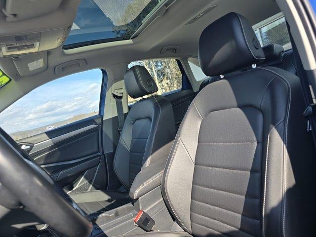 2022 Volkswagen Jetta SE Auto