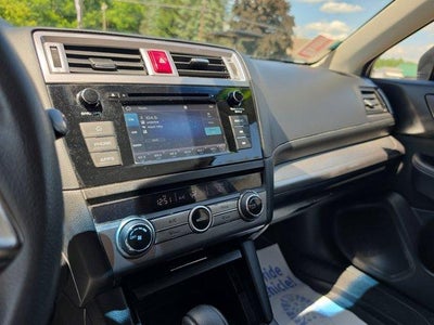 2019 Subaru Outback 2.5i