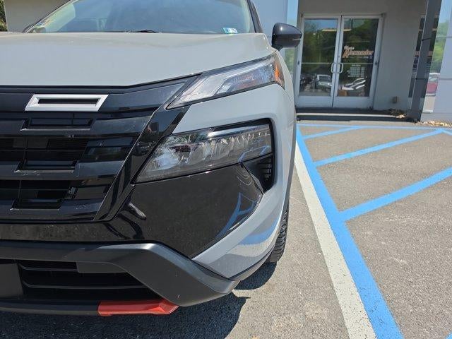 2025 Nissan Rogue AWD Rock Creek