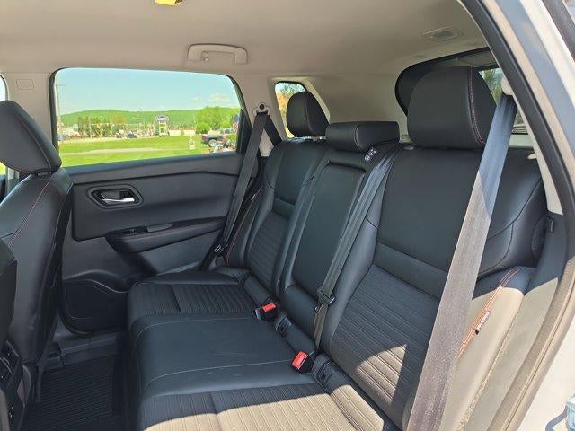 2025 Nissan Rogue AWD Rock Creek